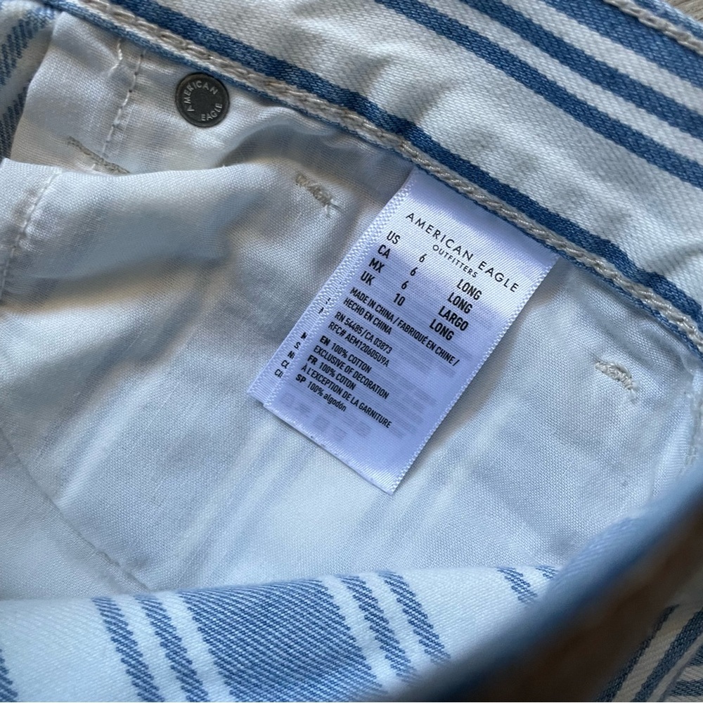 American Eagle Outfitters mom jean with stripes - Picture 7 of 7